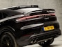 Porsche Cayenne Coupé 3.0 E-Hybrid SportDesign 471Pk Automaat (PANORAMADAK, LUCHTVERING, SPORT CHRONO PAKKET, SPORTUITLAAT, MEMORY SEATS, SFEERVERLICHTING, RODE GORDELS, NIEUWSTAAT)