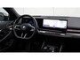 BMW 5-Serie Touring 530e xDrive M-Sport Pro | Stoelventilatie | Bowers & Wilkins | M Carbon exterieur | Onderstel Professional | Head-up | Panoramadak | Trekhaak
