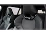 BMW 5-Serie Touring 530e xDrive M-Sport Pro | Stoelventilatie | Bowers & Wilkins | M Carbon exterieur | Onderstel Professional | Head-up | Panoramadak | Trekhaak