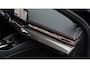 BMW 5-Serie Touring 530e xDrive M-Sport Pro | Stoelventilatie | Bowers & Wilkins | M Carbon exterieur | Onderstel Professional | Head-up | Panoramadak | Trekhaak