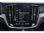 Volvo S60 2.0 B3 Inscription Apple Carplay/Android Auto | Parkeercamera Achter | Addaptieve Cruise Control | Verwarmbare Voorstoelen + Stuurwiel