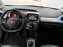 Toyota Aygo 1.0 VVT-i x-play Direct leverbaar! Handsegmentgas, bedrijfsrem en opklapbare pedalen