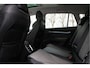 Skoda Enyaq iV 60 Trekhaak/ Panoramadak/ Matrix Led/ Navigatie/ 20" Lmv/ Stuurverwarming/ Camera/ Blindspot