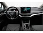 Skoda Enyaq iV 60 Trekhaak/ Panoramadak/ Matrix Led/ Navigatie/ 20" Lmv/ Stuurverwarming/ Camera/ Blindspot