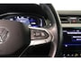 Volkswagen Passat 1.5 TSI R-Line Business + | Camera | Comfort stoelen | Navigatie | Stoelverwarming | AppleCarplay AndroidAuto |