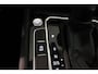 Volkswagen Passat 1.5 TSI R-Line Business + | Camera | Comfort stoelen | Navigatie | Stoelverwarming | AppleCarplay AndroidAuto |