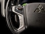 Mitsubishi Outlander 2.0 PHEV X-Line 203pk Automaat (CAMERA, DAB+, ALCANTARA/LEER, SPORTSTOELEN, STOELVERWARMING, BLUETOOTH, GETINT GLAS, XENON, NIEUWSTAAT)