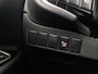 Mitsubishi Outlander 2.0 PHEV X-Line 203pk Automaat (CAMERA, DAB+, ALCANTARA/LEER, SPORTSTOELEN, STOELVERWARMING, BLUETOOTH, GETINT GLAS, XENON, NIEUWSTAAT)
