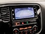 Mitsubishi Outlander 2.0 PHEV X-Line 203pk Automaat (CAMERA, DAB+, ALCANTARA/LEER, SPORTSTOELEN, STOELVERWARMING, BLUETOOTH, GETINT GLAS, XENON, NIEUWSTAAT)
