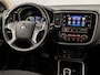 Mitsubishi Outlander 2.0 PHEV X-Line 203pk Automaat (CAMERA, DAB+, ALCANTARA/LEER, SPORTSTOELEN, STOELVERWARMING, BLUETOOTH, GETINT GLAS, XENON, NIEUWSTAAT)