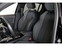 Peugeot 208 Hybrid 100 e-DCS6 GT | Achteruitrijcamera | PDC V+A | Cruise control | Apple Carplay | Full-led | DAB | Keysless entry |