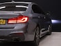 BMW 5-Serie 530e iPerformance High Executive M Sport [ADAPTIVE CRUISE CONTROL, APPLE CARPLAY, HUD, PDC V+A, STUURVERWARMING, STOELVERWARMING, ELEKTRISCHE ACHTERKLEP, NIEUWSTAAT]