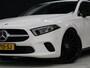 Mercedes-Benz A-klasse 160 Business Solution [CRUISE CONTROL, APPLE CARPLAY, ACHTERUITRIJCAMERA, PDC V+A, LANE ASSIST, STOELVERWARMING, AUTOMATISCHE AIRCO, LICHTMETALEN VELGEN, NIEUWSTAAT]