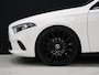 Mercedes-Benz A-klasse 160 Business Solution [CRUISE CONTROL, APPLE CARPLAY, ACHTERUITRIJCAMERA, PDC V+A, LANE ASSIST, STOELVERWARMING, AUTOMATISCHE AIRCO, LICHTMETALEN VELGEN, NIEUWSTAAT]