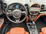 MINI Countryman 2.0 Cooper S E ALL4 Chili | Panoramadak | Leder Interieur | Camera | Stoelverwarming | Navigatie | Climate