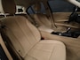 BMW 3-Serie 320i Executive [CRUISE CONTROL, BLUETOOTH TELEFOON, PDC ACHTER, AUTOMATISCHE AIRCO, LICHTMETALEN VELGEN, NAVIGATIE, AUTOMATISCHE VERLICHTING, NIEUWSTAAT]