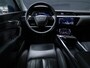 Audi E-tron 55 quattro Business edition Plus 95 kWh [LUCHTVERING, SCHUIFDAK, APPLE CARPLAY, VERWARMDE ACHTERBANK, CAMERA, NIEUWSTAAT]