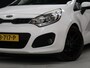 Kia Rio 1.4 CVVT Super Pack [AFNEEMBARE TREKHAAK, CRUISE CONTROL, BLUETOOTH TELEFOON, AUTOMATISCHE AIRCO, CENTRALE DEURVERGRENDELING, ELEKTRISCHE RAMEN, NIEUWSTAAT]