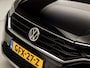 Volkswagen T-Roc 2.0 TSI 4Motion Sport 191Pk Automaat (PANORAMADAK, VIRTUAL COCKPIT, APPLE CARPLAY, BEATS AUDIO, STUUR/STOELVERWARMING, SPORTSTOELEN, ADAPTIVE CRUISE, LED KOPLAMPEN, CAMERA, NIEUWSTAAT)