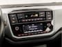 Volkswagen Up! 1.0 Sport (STOELVERWARMING, CLIMATE, CAMERA, CRUISE, ZWART HEMEL, SPORTSTOELEN, LM VELGEN, PARKEERSENSOREN, MULTIFUNCTIONEEL STUURWIEL, NIEUWSTAAT)