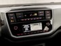 Volkswagen Up! 1.0 Sport (STOELVERWARMING, CLIMATE, CAMERA, CRUISE, ZWART HEMEL, SPORTSTOELEN, LM VELGEN, PARKEERSENSOREN, MULTIFUNCTIONEEL STUURWIEL, NIEUWSTAAT)