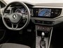 Volkswagen Polo 1.0 TSI Sportline Automaat (GROOT NAVI, ADAPTIVE CRUISE, PARKEERSENSOREN, SPORTSTOELEN, LM VELGEN, ARMSTEUN, NIEUWSTAAT)