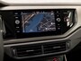 Volkswagen Polo 1.0 TSI Sportline Automaat (GROOT NAVI, ADAPTIVE CRUISE, PARKEERSENSOREN, SPORTSTOELEN, LM VELGEN, ARMSTEUN, NIEUWSTAAT)
