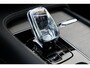 Volvo XC90 T8 AWD Ultra Dark | Verwarmde, Geventileerde en Masserende Voorstoelen | Luchtvering | Panoramisch Schuif-/Kanteldak | Semi-Elektrische Trekhaak | 360º Camera | 4-Zone Climate Control | Gelamineerd en Getint Glas Achter| Bowers & Wilkins |