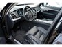 Volvo XC90 T8 AWD Ultra Dark | Verwarmde, Geventileerde en Masserende Voorstoelen | Luchtvering | Panoramisch Schuif-/Kanteldak | Semi-Elektrische Trekhaak | 360º Camera | 4-Zone Climate Control | Gelamineerd en Getint Glas Achter| Bowers & Wilkins |