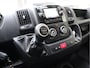Peugeot Boxer 2.0 BlueHDI 131pk Euro 6 L2H2 - Cruise - Navi - Trekhaak 2,5t KG