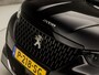 Peugeot 2008 1.2 PureTech GT Automaat (VIRTUAL COCKPIT, APPLE CARPLAY, GROOT NAVI, LEDER, 360 CAMERA, SPORTSTOELEN, KEYLESS, GETINT GLAS, LED KOPLAMPEN, NIEUWSTAAT)