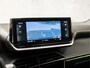 Peugeot 2008 1.2 PureTech GT Automaat (VIRTUAL COCKPIT, APPLE CARPLAY, GROOT NAVI, LEDER, 360 CAMERA, SPORTSTOELEN, KEYLESS, GETINT GLAS, LED KOPLAMPEN, NIEUWSTAAT)