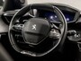 Peugeot 2008 1.2 PureTech GT Automaat (VIRTUAL COCKPIT, APPLE CARPLAY, GROOT NAVI, LEDER, 360 CAMERA, SPORTSTOELEN, KEYLESS, GETINT GLAS, LED KOPLAMPEN, NIEUWSTAAT)