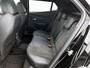 Peugeot e-2008 EV GT 54 kWh | 400km Actieradius | Panoramisch schuifdak | Elektrisch Verstelbare Stoel | Stoelverwarming | Camera |