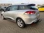 Renault Clio Estate 1.5 dCi ECO Dynamique met trekhaak en parkeersensoren en navigatie en bluetooth telefoon / media