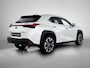 Lexus UX 250h Preference Line | Keyless Entry | Stoel en Stuurverwarming | Dodehoek Sensor |