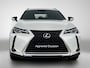 Lexus UX 250h Preference Line | Keyless Entry | Stoel en Stuurverwarming | Dodehoek Sensor |