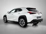 Lexus UX 250h Preference Line | Keyless Entry | Stoel en Stuurverwarming | Dodehoek Sensor |