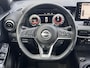 Nissan Juke 1.6 Hybrid N-Connecta Automaat / Fabrieksgarantie tot 08-2027 / Dealer onderhouden / Afn. trekhhaak 750 kg / Stuur-, stoel & voorruitverwarming / Camera  360° / Navigatie / Adapt. CC / Apple Carplay Android / 17" LM wielen /