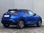 Nissan Juke 1.6 Hybrid N-Connecta Automaat / Fabrieksgarantie tot 08-2027 / Dealer onderhouden / Afn. trekhhaak 750 kg / Stuur-, stoel & voorruitverwarming / Camera  360° / Navigatie / Adapt. CC / Apple Carplay Android / 17" LM wielen /