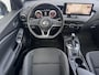 Nissan Juke 1.6 Hybrid N-Connecta Automaat / Fabrieksgarantie tot 08-2027 / Dealer onderhouden / Afn. trekhhaak 750 kg / Stuur-, stoel & voorruitverwarming / Camera  360° / Navigatie / Adapt. CC / Apple Carplay Android / 17" LM wielen /
