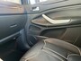 Ford Kuga 2.5 20V Titanium,Automaat,Panoramadak,Navigatie,Keyless,Climate&Cruisecontrol,Vol Leder&Stoelverwarming,Trekhaak,Spraakbediening,Parkeersensoren V&A,17 Inch Lmv