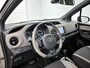 Toyota Yaris 1.5 Hybrid Bi-Tone