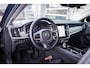 Volvo V90 2.0 T8 Plug-in hybrid AWD Ultra Dark | 360 Graden camera | Trekhaak | Schuif-/kanteldak | Adaptieve Cruise Control | Adaptieve LED koplampen | Head-up Display