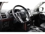 Toyota Land Cruiser 3.0 D-4D SX | Panoramadak | Trekhaak | Leder | Navigatie | JBL | Treeplanken | Stoelverwarming | Dodehoek detectie