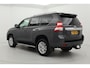 Toyota Land Cruiser 3.0 D-4D SX | Panoramadak | Trekhaak | Leder | Navigatie | JBL | Treeplanken | Stoelverwarming | Dodehoek detectie