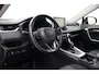 Toyota RAV4 2.5 Hybrid First Edition | Trekhaak | Dodehoek detectie | Treeplanken | Navigatie | 360 camera | Apple Carplay / Android Auto | Digitale binnenspiegel | Adaptive Cruise