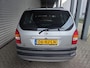 Opel Zafira 1.8-16V Elegance