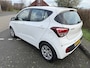 Hyundai i10 1.0i Comfort*carplay*PARK SENSOREN*CRUISE*NEW APK*NAP*AIRCO*ELKT-RAAM*C-D AFSTAND