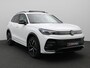 Volkswagen Tiguan 1.5 eHybrid R-Line Edition 272PK DSG Black Style, Trekhaak, Pano-Schuifdak, Achterruitrijcamera, Keyless, Side Assist, Navi via Apple Carplay/Android Auto, 20" LM Velgen, Adaptieve Cruise Control, Stoel-Stuurverwarming, Elektr. Achterklep